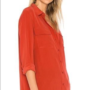 Equipment Slim Signature 100% Silk Shirt